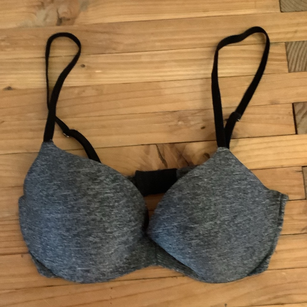 Victoria’s Secret Pink Heather Color, Underwire, Padded Bra, 34C, Pink inside